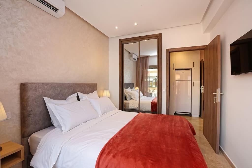 Elegant And Brand New Appart In Hypercenter Of Marrakech มาร์ราเกช ภายนอก รูปภาพ